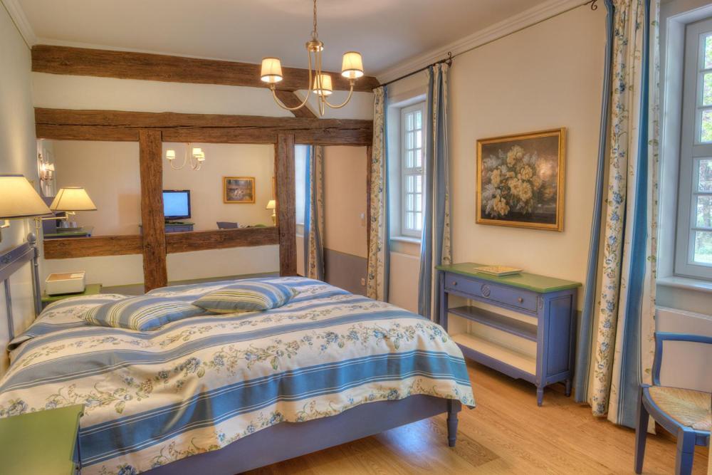 Urlaubsresidenz Marstall Und Kanzlei Im Schlossensemble 뤼베나우 객실 사진