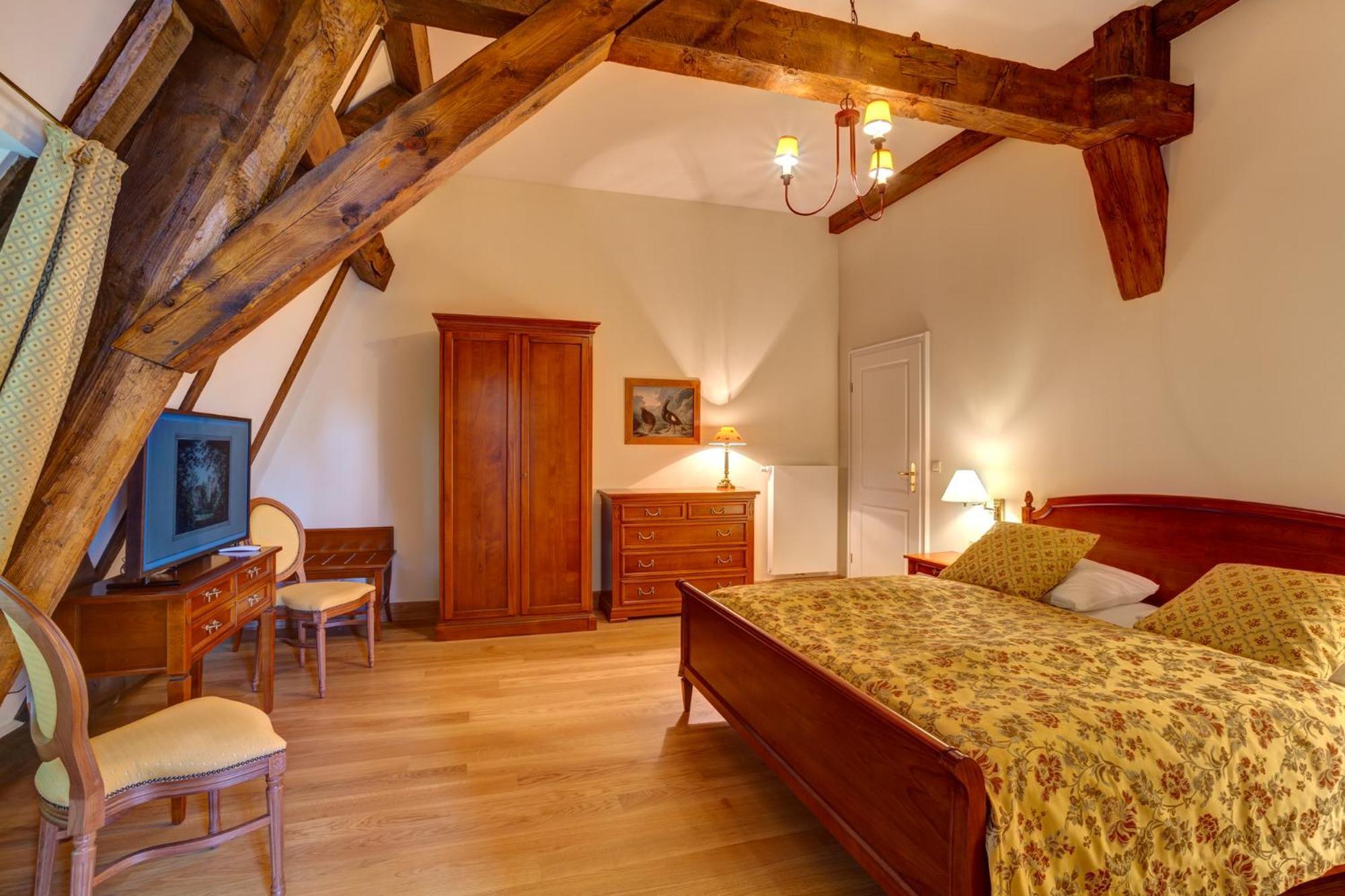 Urlaubsresidenz Marstall Und Kanzlei Im Schlossensemble 뤼베나우 객실 사진